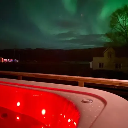 Villa In The Heart Of The Lyngen Alps, Holmen I Lyngen *